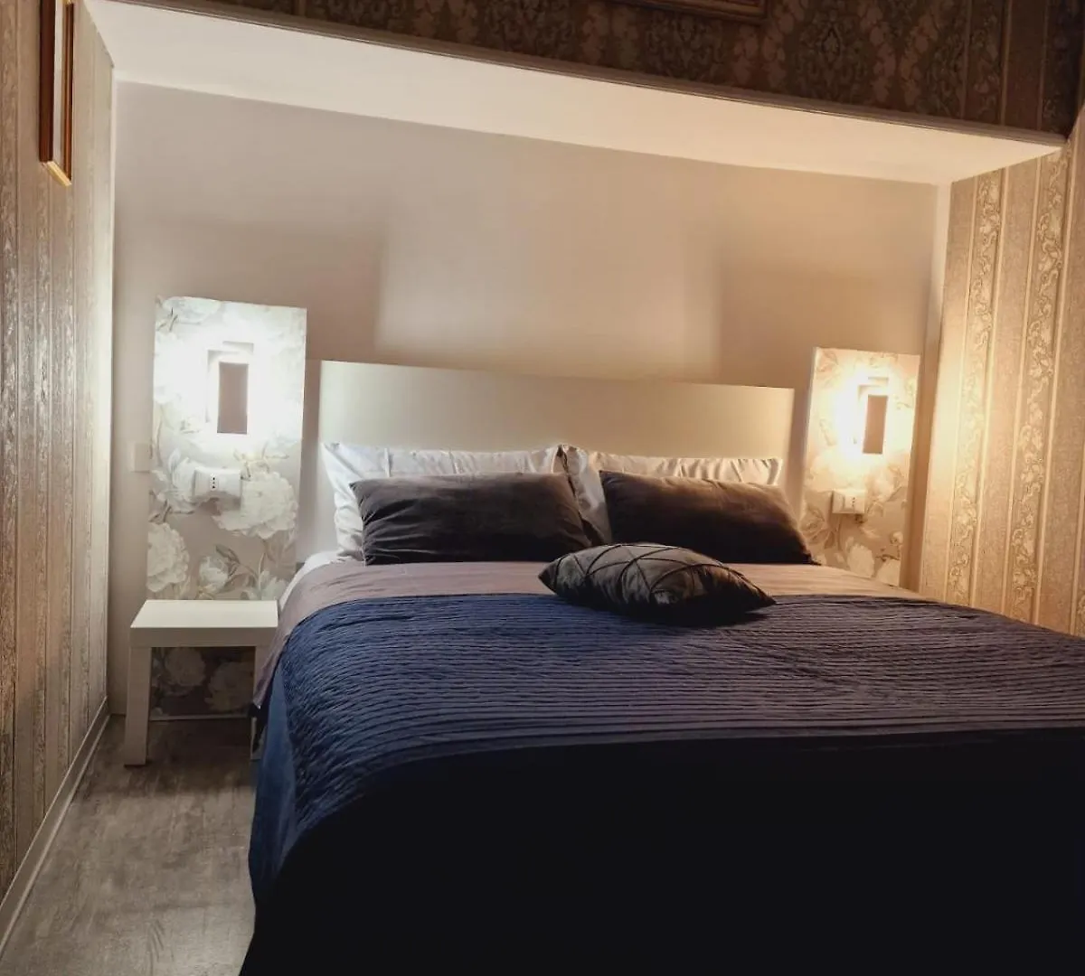 Cestello Room Duse-Rizzoli Bologna Alloggio in famiglia