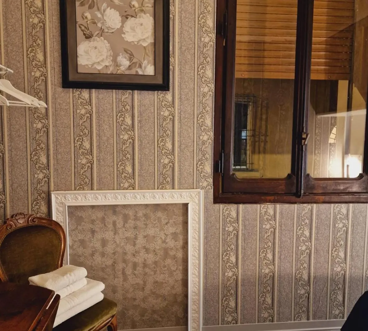 Cestello Room Duse-Rizzoli Bologna Homestay